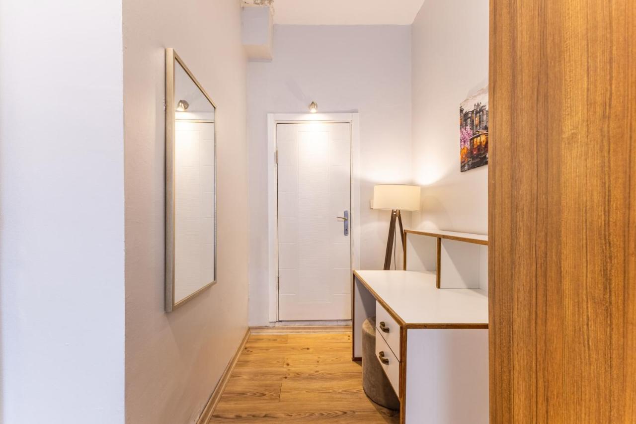 اسطنبول Lovely Flat Near Shore And Trendy Spots In Kadikoy المظهر الخارجي الصورة